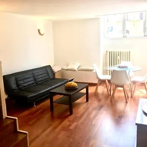  Apartment Yourvacanza Navigli Loft Italy