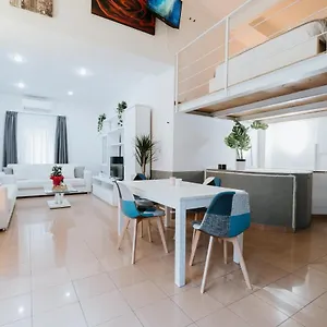  Apartment Bruno Domus Trastevere Italy
