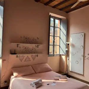  Appartamento Minimal Con Travi A Vista